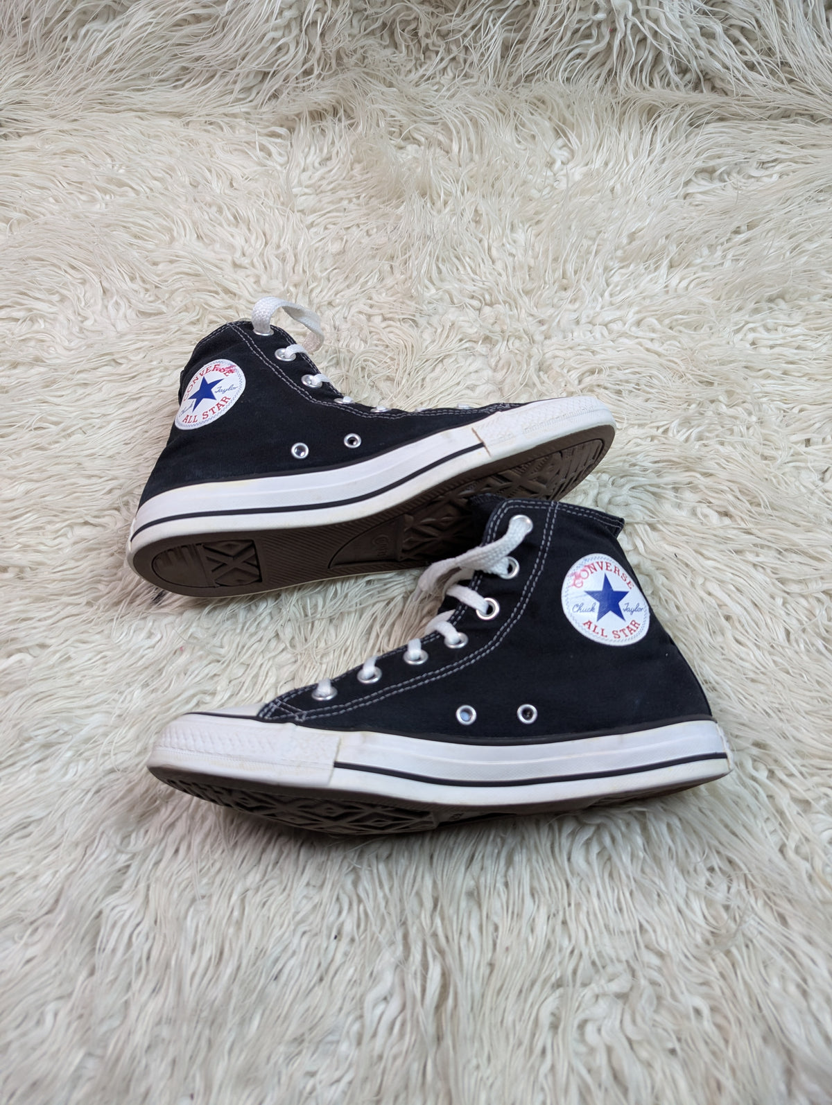 Chuck Taylor | Black & White | High top| Converse