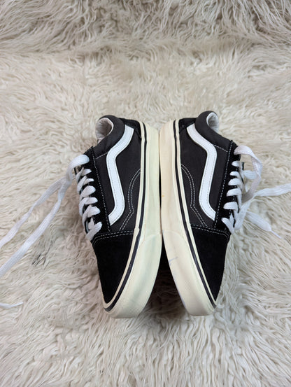 Vans | Black & White | Lo Top | Old Skool