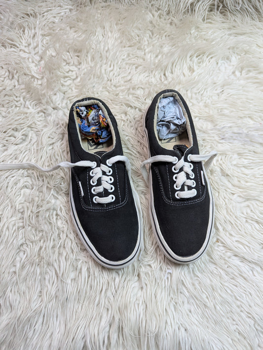 Vans Authentic | Black & White | Lo Top