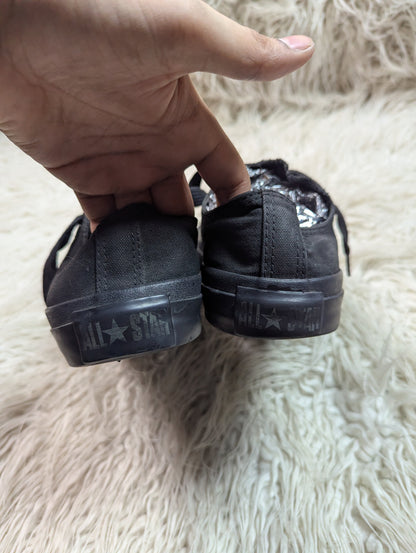 Chuck Taylor | Black | Lo top | Converse