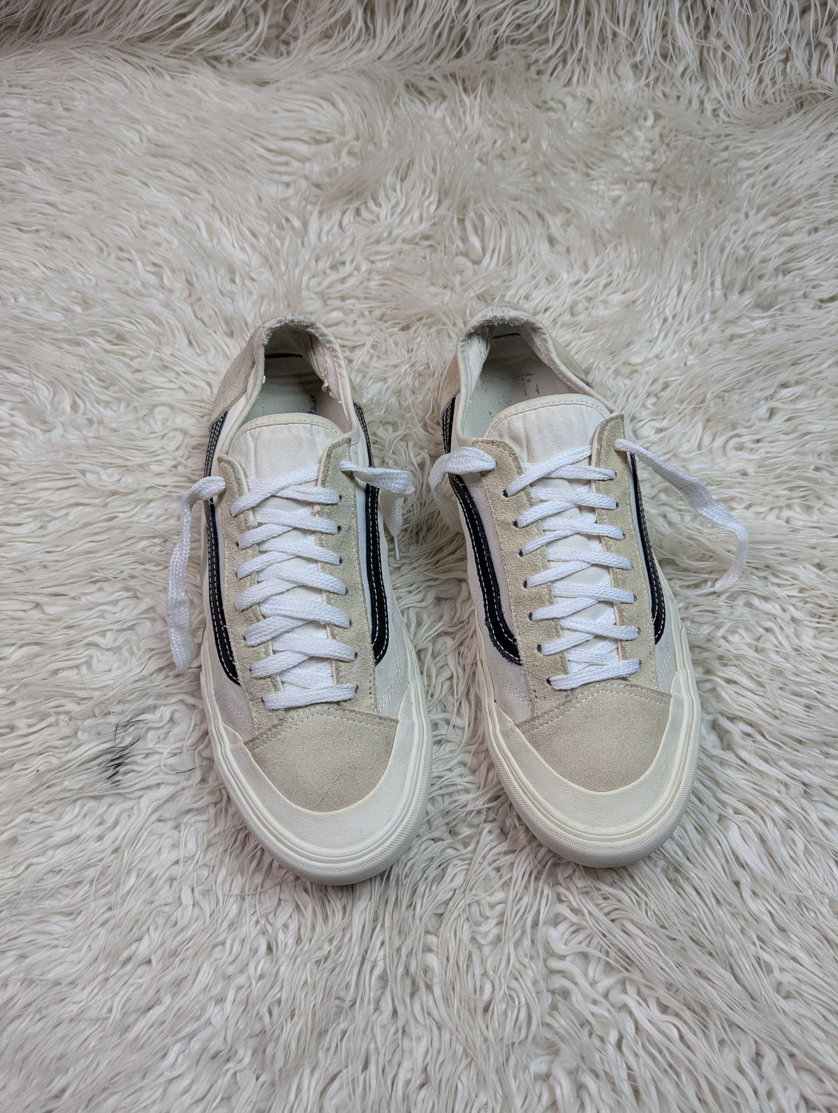 Vans | Cream White | Lo Top | Old Skool