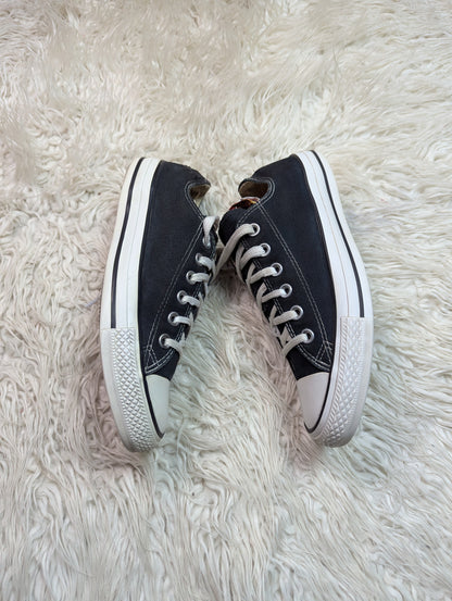Chuck Taylor | Black & White | Lo top | Converse