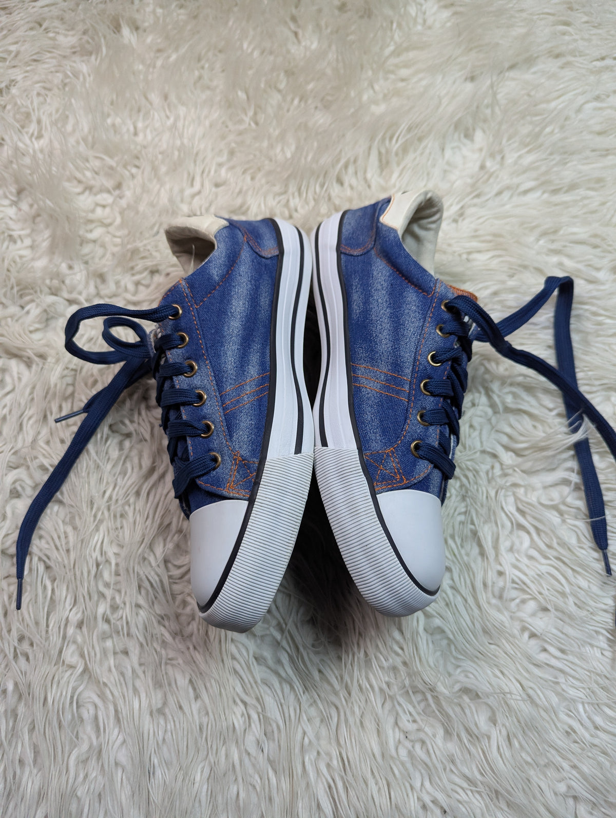 FILA | Denim Blue & White | Lo top | Sneakers