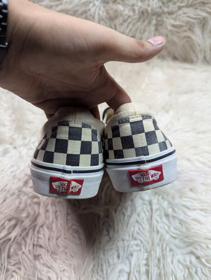Vans | Black & White | Check Board | Slip Ons