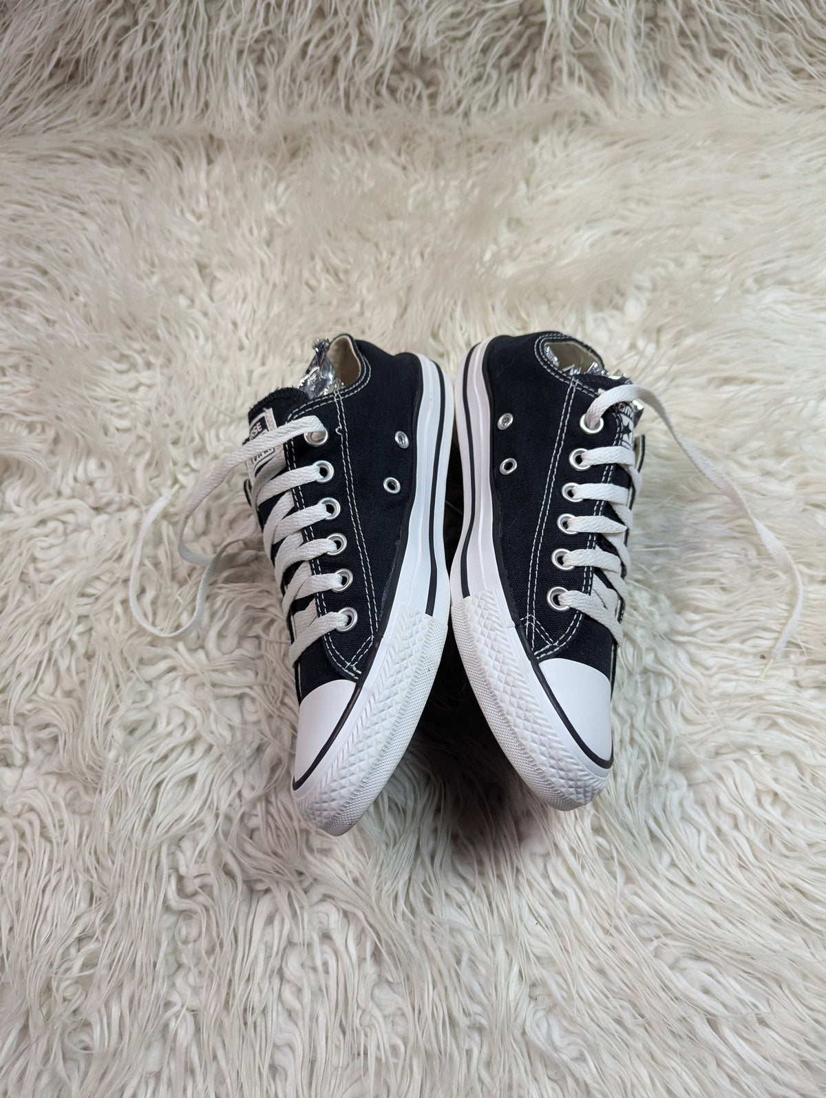 Chuck Taylor | Black & White | Lo top | Converse