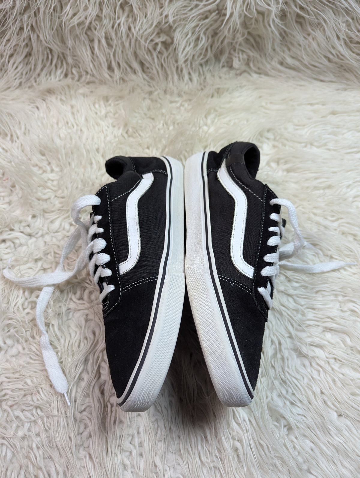 Vans | Black & White | Lo Top | Old Skool