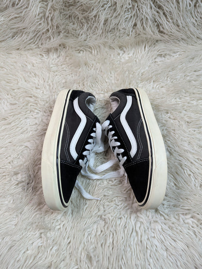 Vans | Black & White | Lo Top | Old Skool