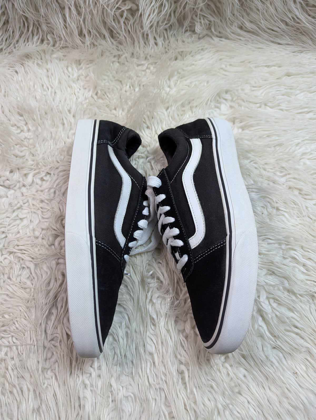 Vans | Black & White | Lo Top | Old Skool