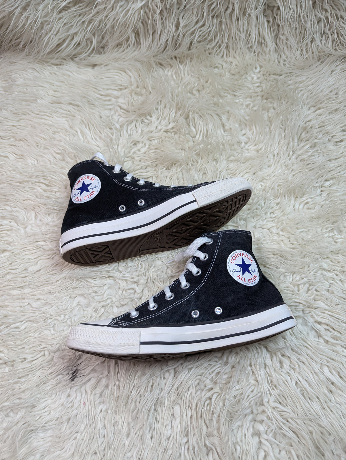 Chuck Taylor | Black & White | High top| Converse