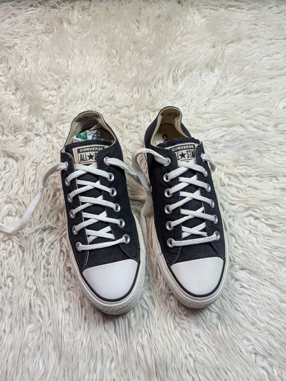 Chuck Taylor | Black & White | Low top| Converse | Platforms