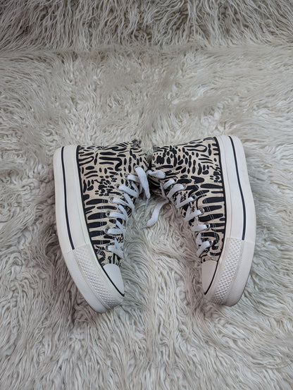Converse Chuck Taylor | High Top | All Star Platform