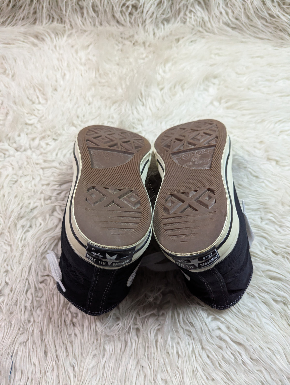 Chuck Taylor 70's | Black & White | Lo Top | Converse