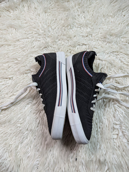 Ribbed-vamp | Black & White |canvas | sneakers