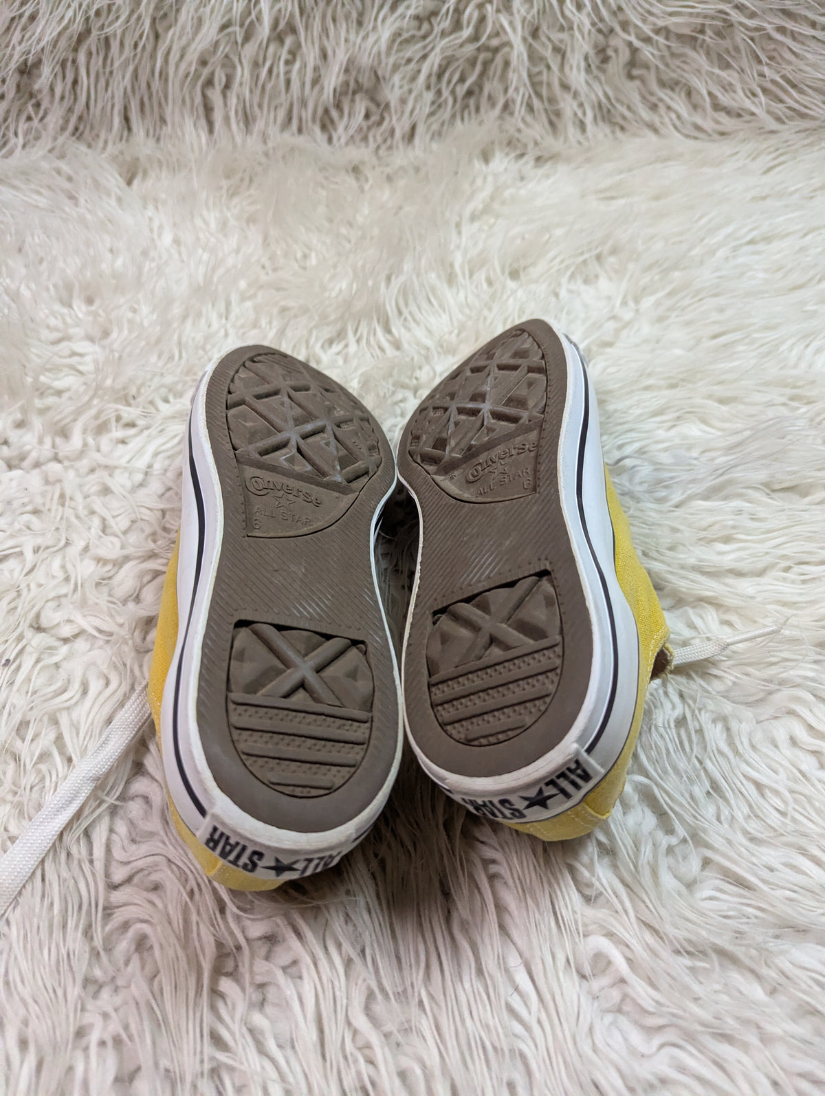 Chuck Taylor | Yellow & White | Lo top | Converse