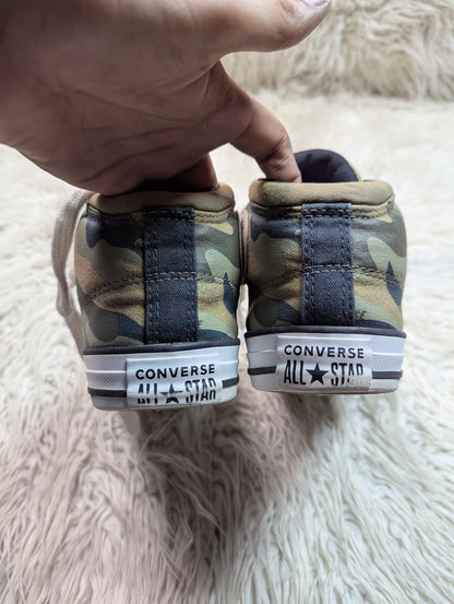 Chuck Taylor | All Star High Street | Converse