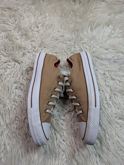 Chuck Taylor | Brown & White | Lo top | Converse