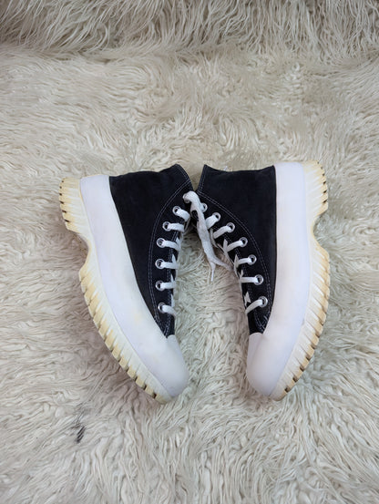 Chuck Taylor | Black & White | High Heels | Converse