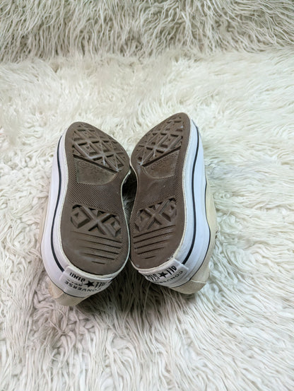 Chuck Taylor | Beige & White | Low top| Converse | Platforms