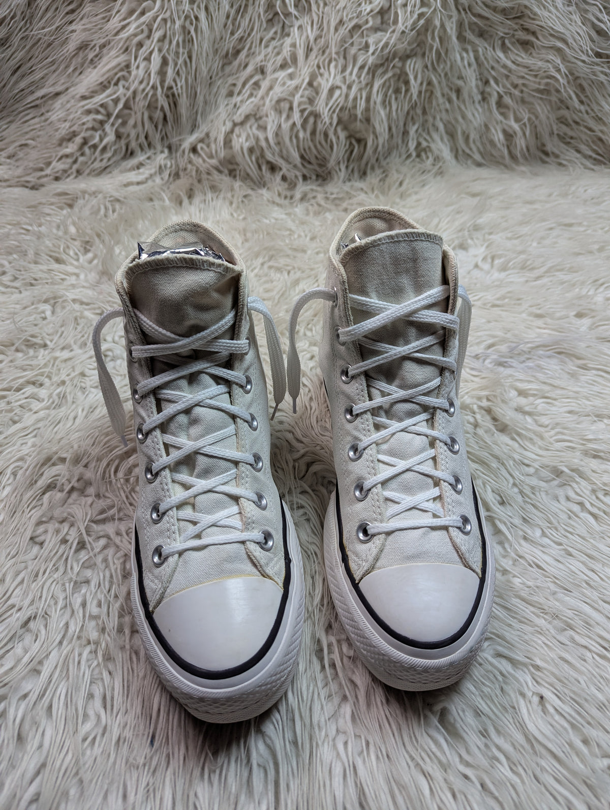Chuck Taylor | Black & White | High top| Converse |platform