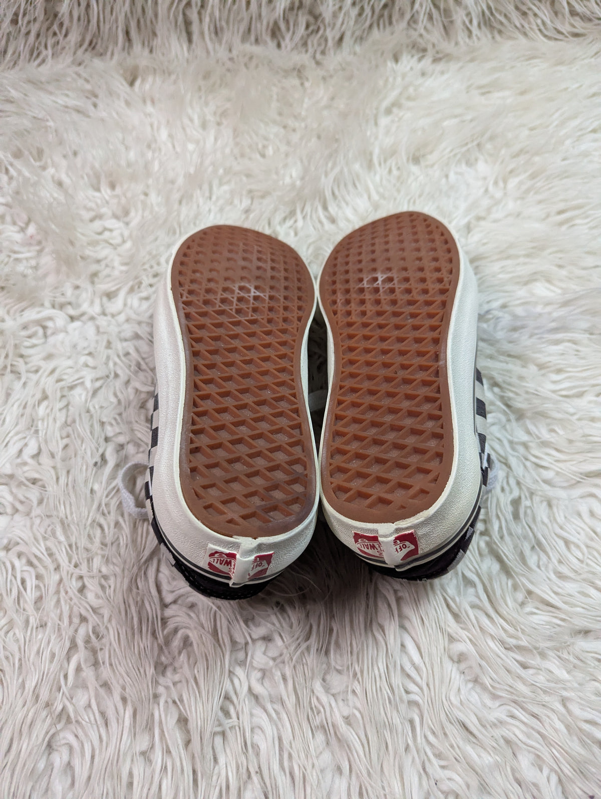 Vans | Black & White | Lo Top | Old Skool | Check Board