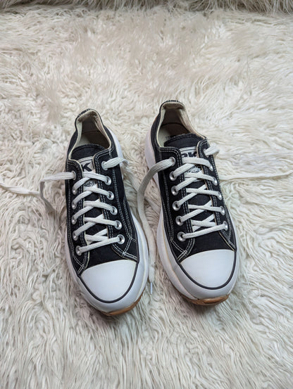 Converse | Black & White | Low Top | Run Star ⭐️