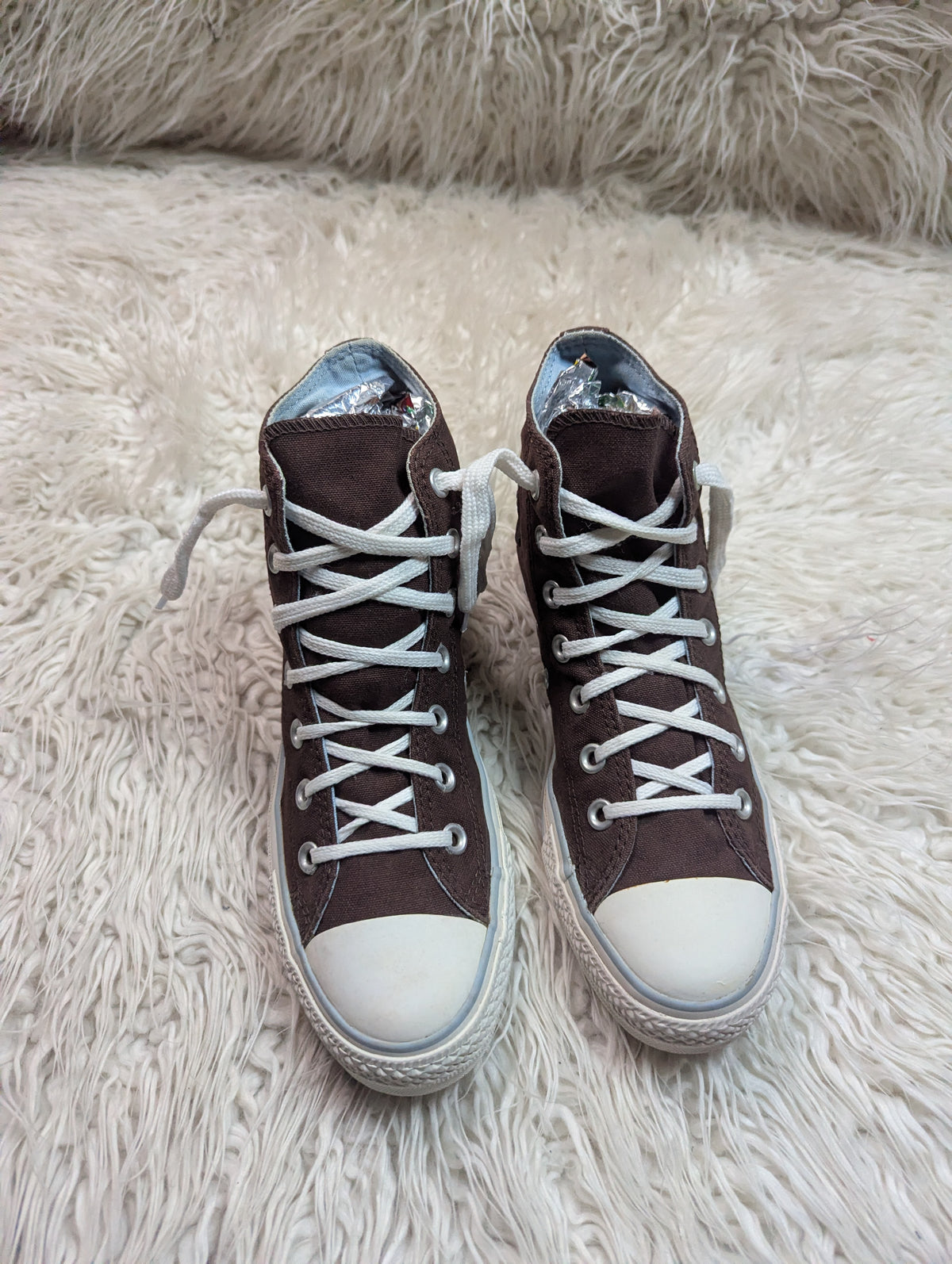 Chuck Taylor | Dark Brown & White | High top| Converse