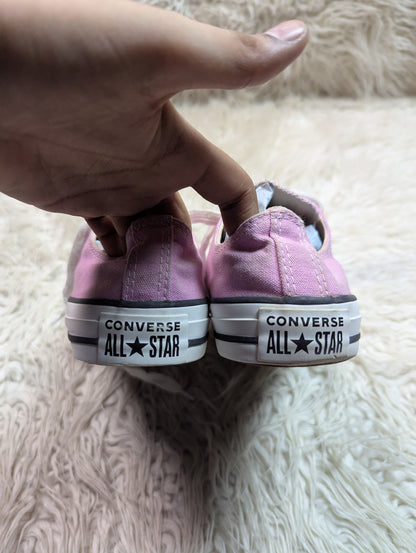 Chuck Taylor | Pink & White | Lo top | Converse