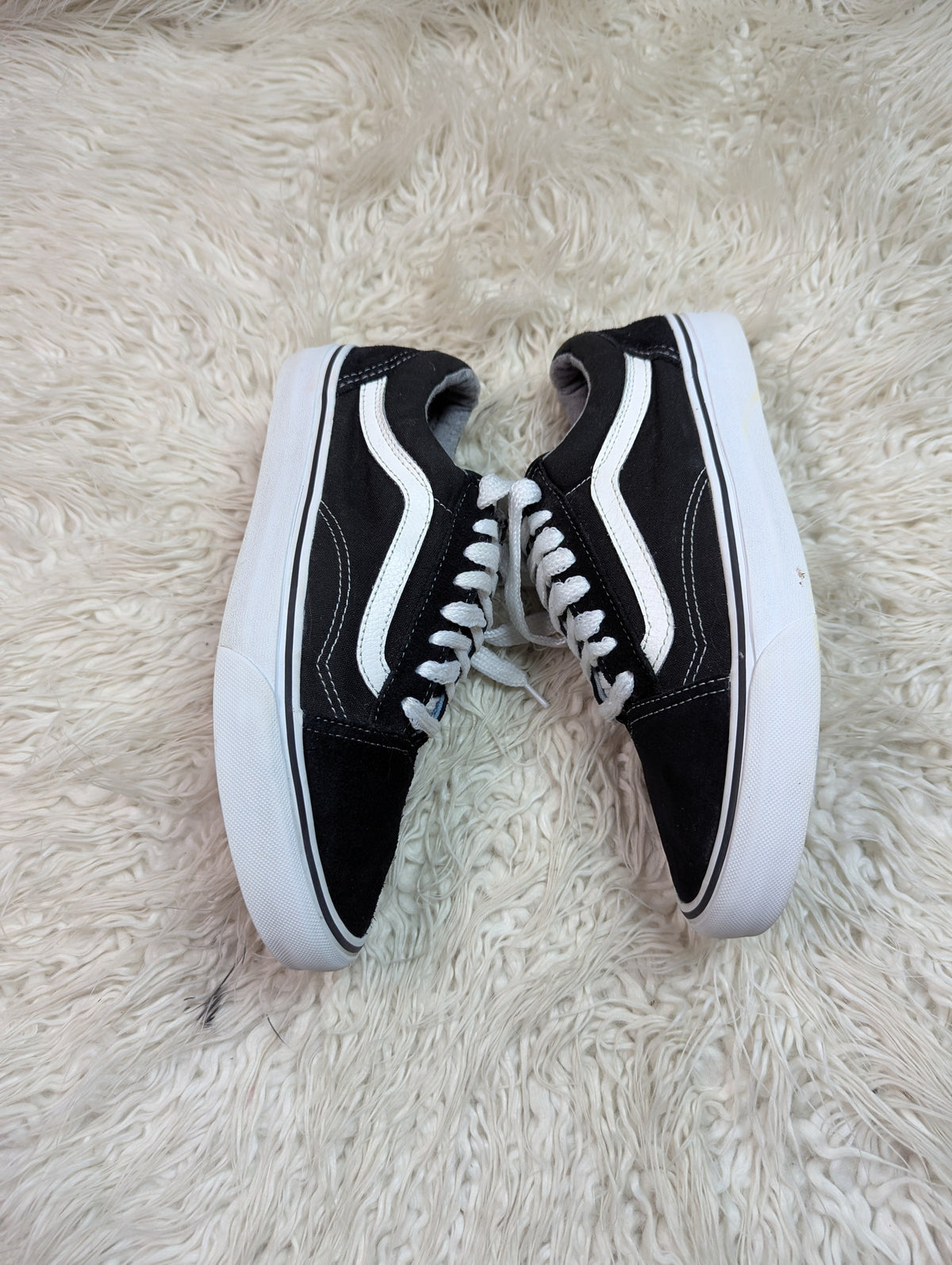 Vans | Black & White | Lo Top | Old Skool