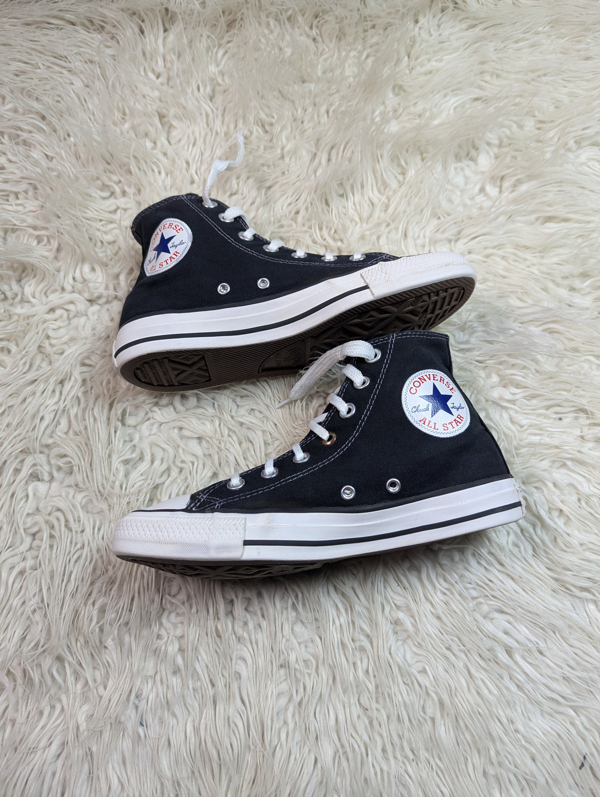 Chuck Taylor | Black & White | High top| Converse