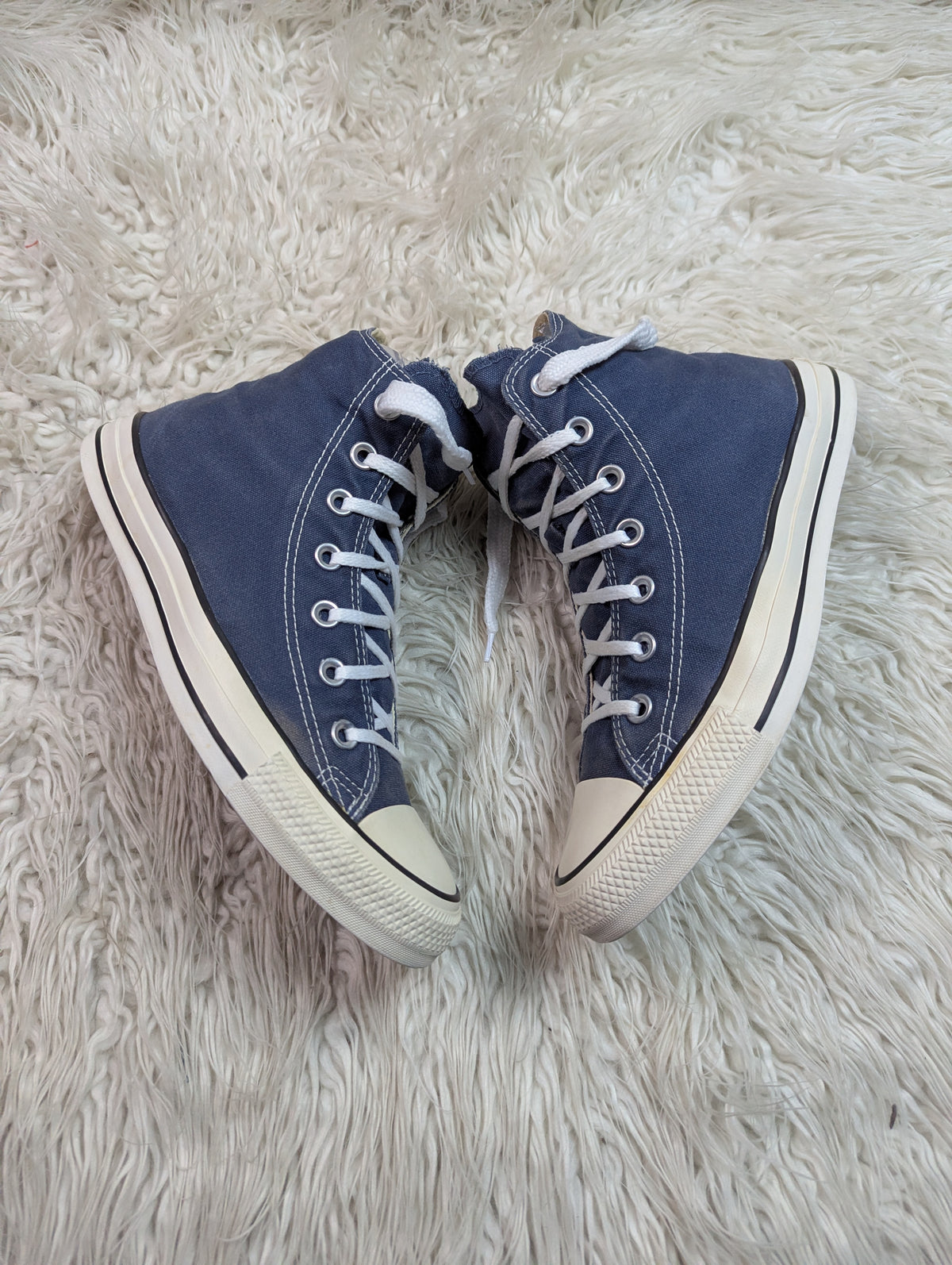 Chuck Taylor | Denim Blue & White | High top| Converse