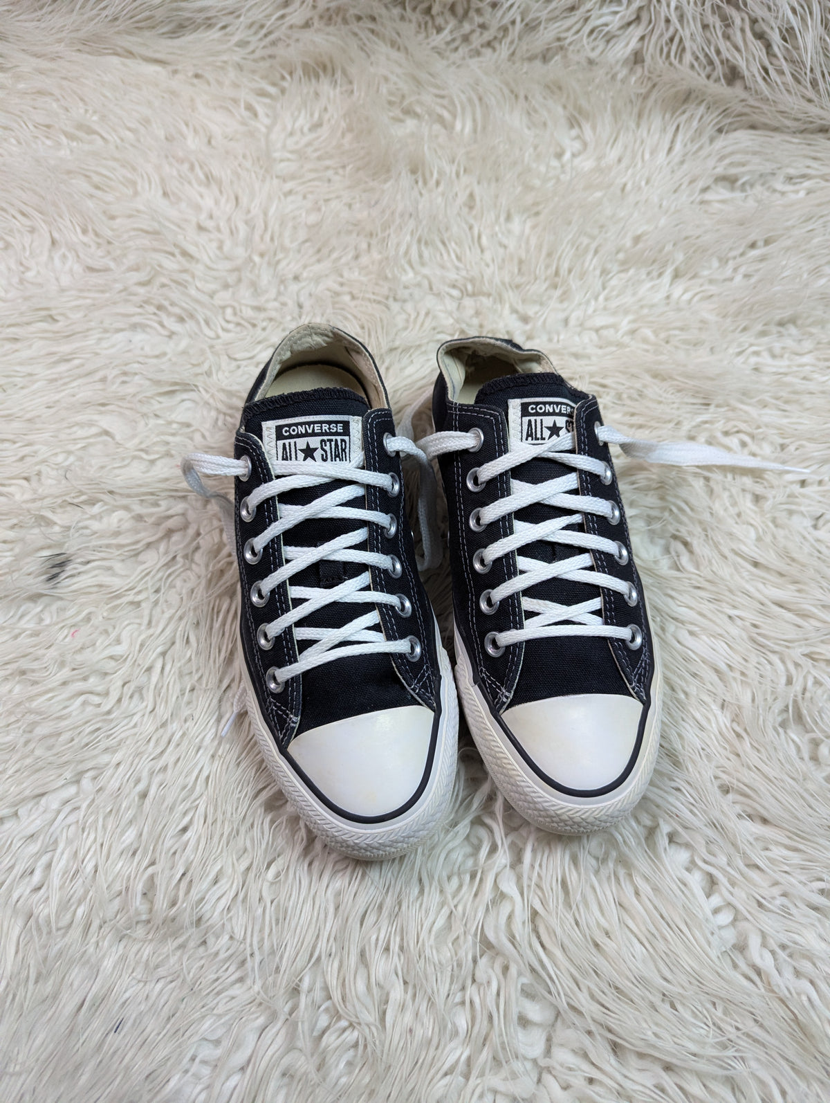 Chuck Taylor | Black & White | Lo top | Converse
