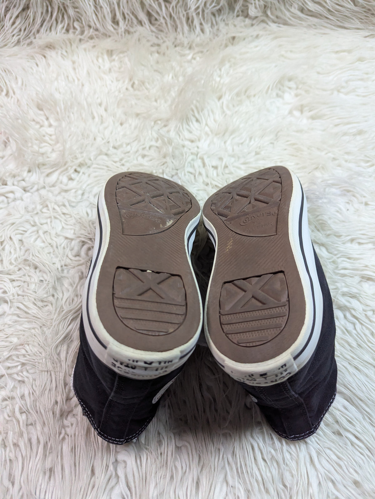 Chuck Taylor | Black & White | High top| Converse
