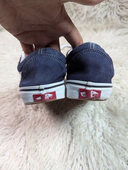 Vans | Dark Blue & White | Lo Top | Old Skool