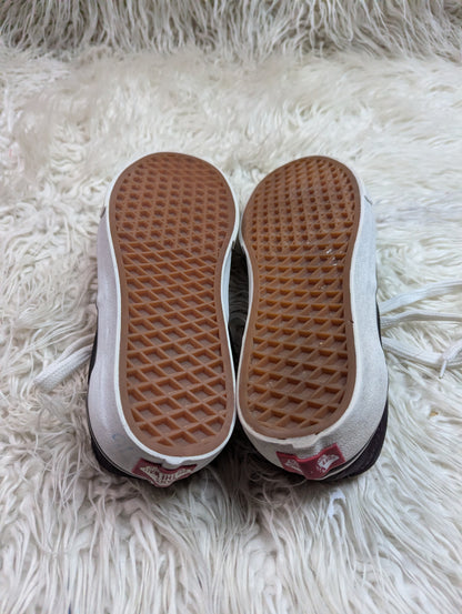 Vans Authentic | Black & White | Lo Top