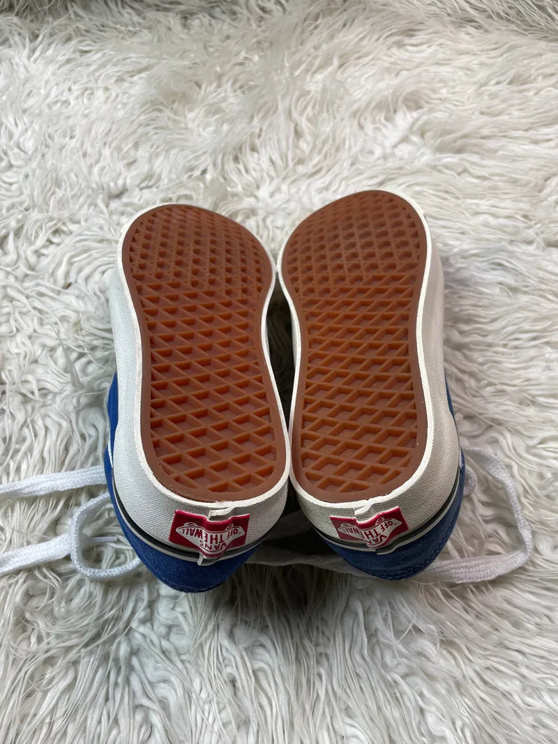 Vans | Blue & White | Lo Top | Old Skool