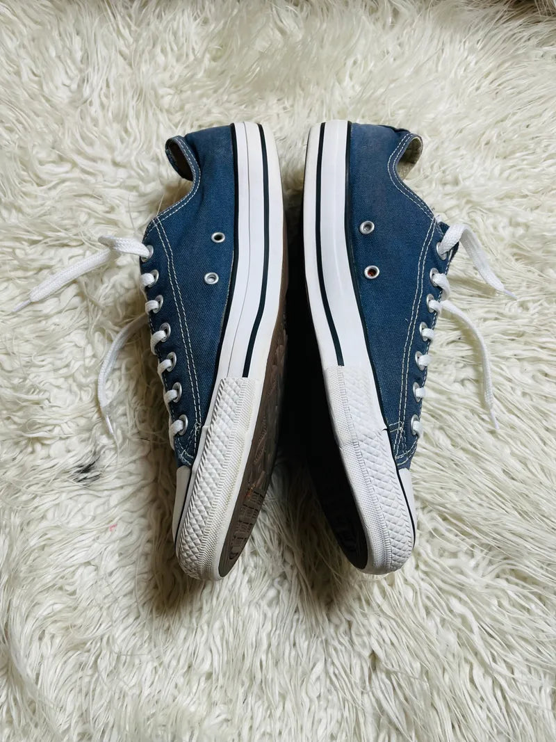 Chuck Taylor | Denim Blue & White | Lo top | Converse