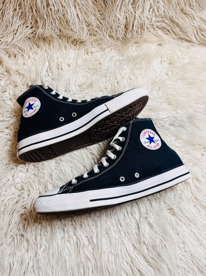 Chuck Taylor | Black & White | High top| Converse