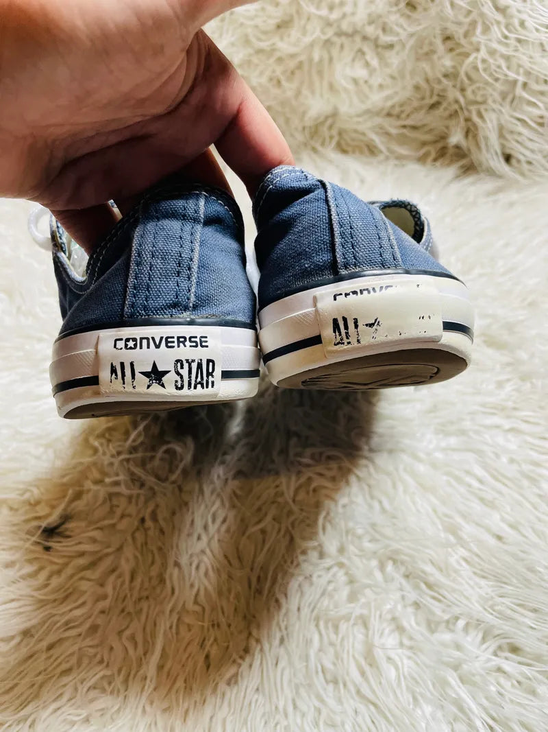 Chuck Taylor | Denim Blue & White | Lo top | Converse