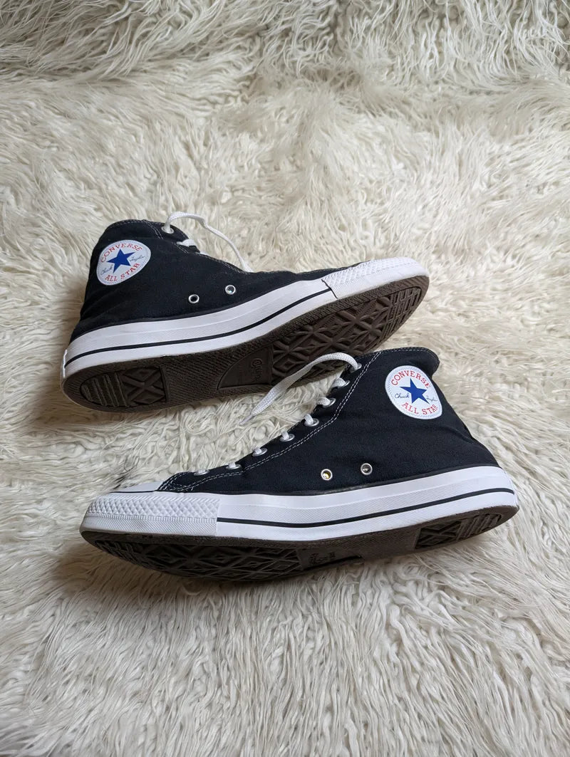 Chuck Taylor | Black & White | High top| Converse