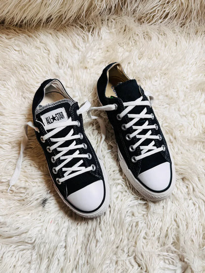 Chuck Taylor | Black & White | Lo top | Converse