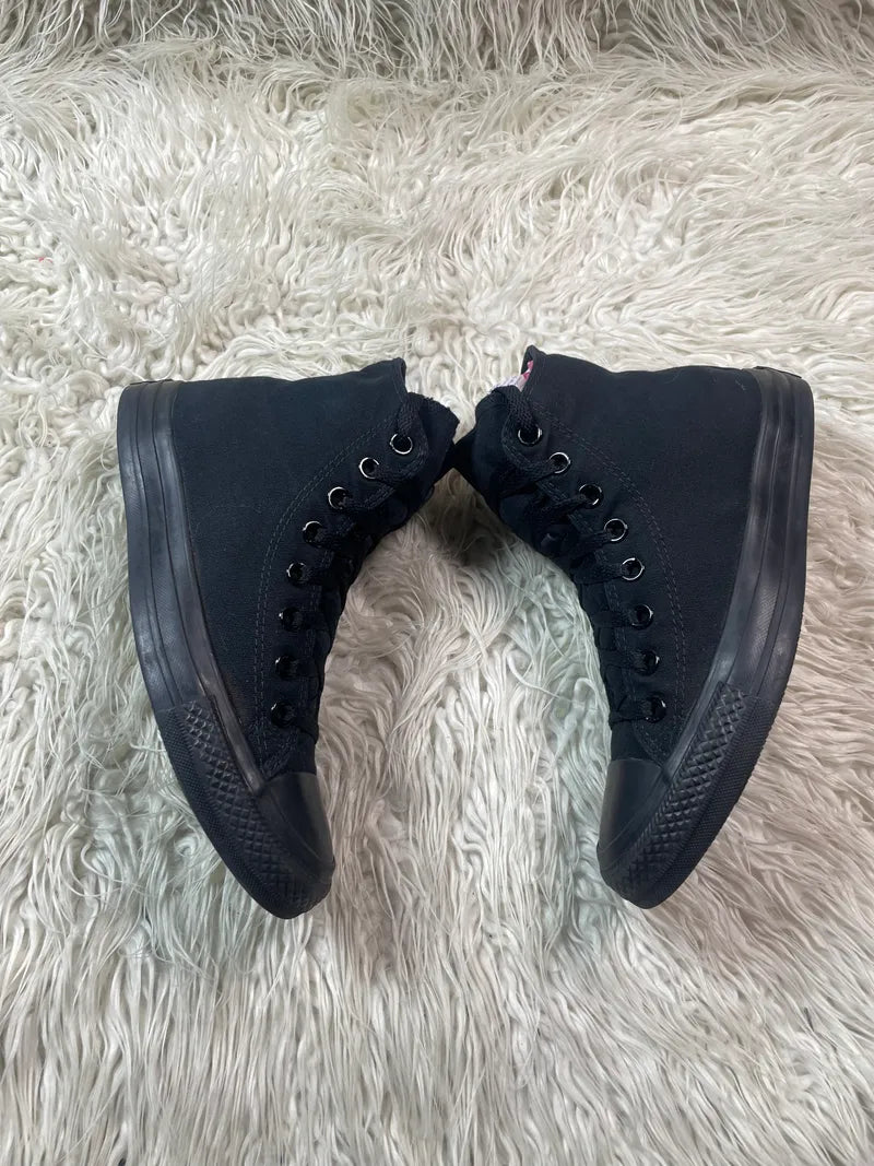 Chuck Taylor | Black | High top| Converse