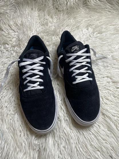 Nike Lo Top Black Sneakers For Men’s