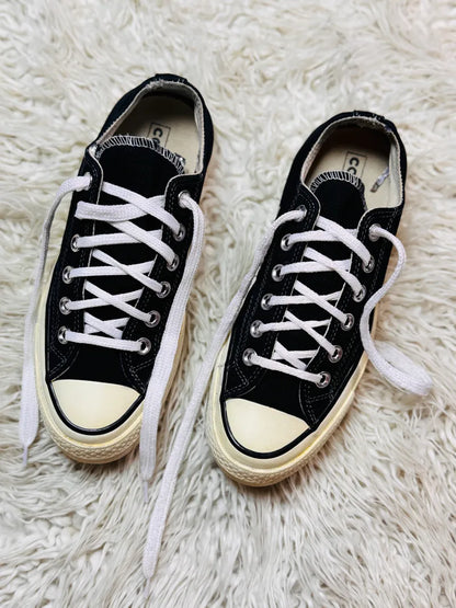 Chuck Taylor 70's | Black & White | Lo Top | Converse
