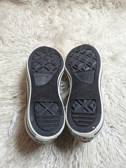 Chuck Taylor | Grey & White | Lo top | Converse