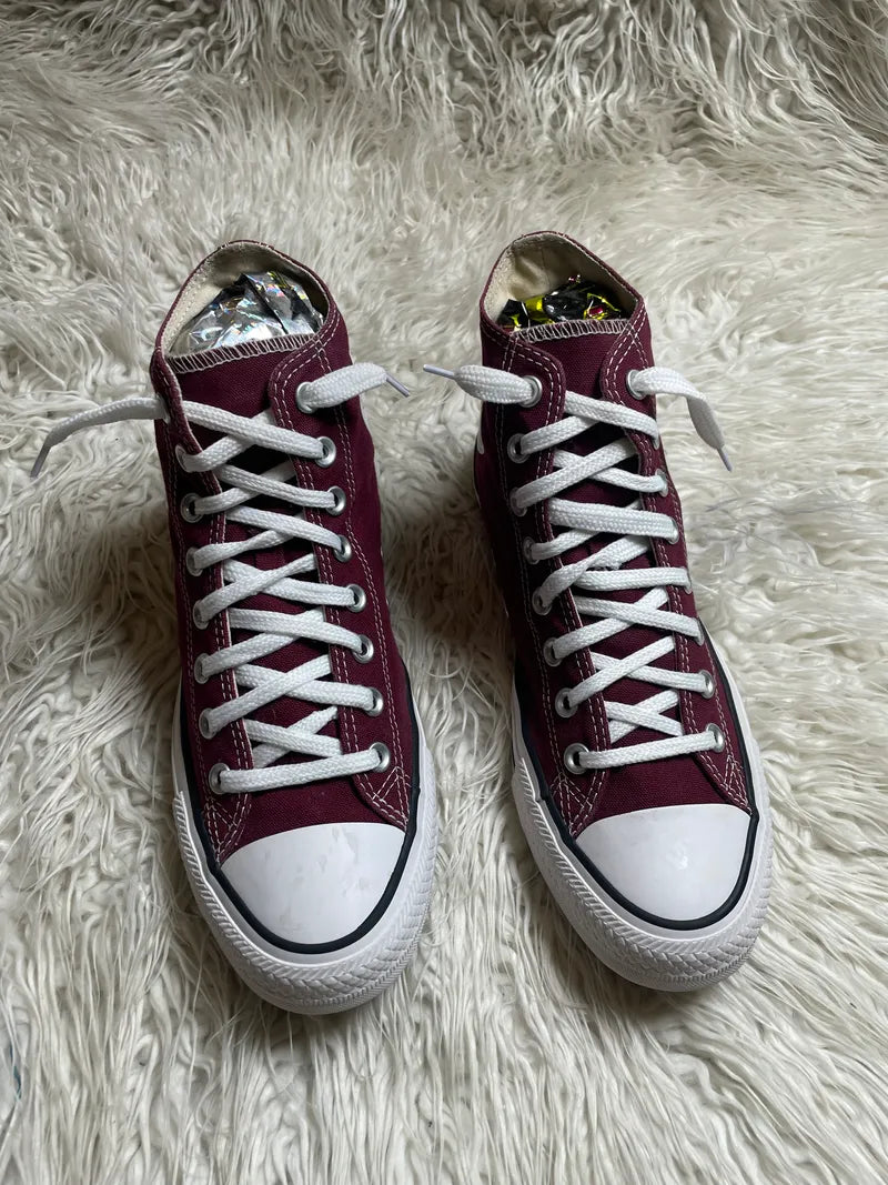 Chuck Taylor | Maroon & White | High top| Converse