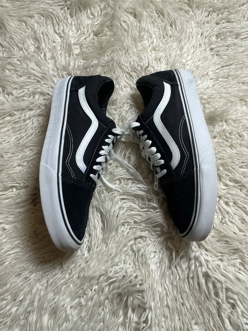 Vans | Black & White | Lo Top | Old Skool
