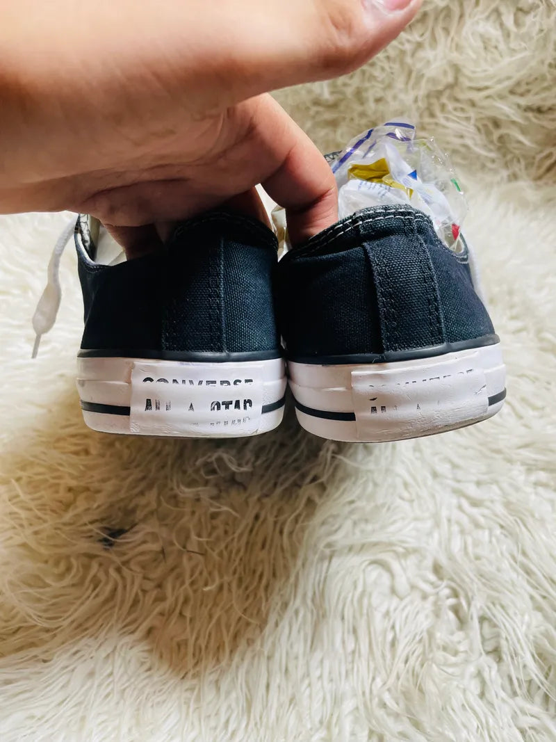 Chuck Taylor | Black & White | Lo top | Converse