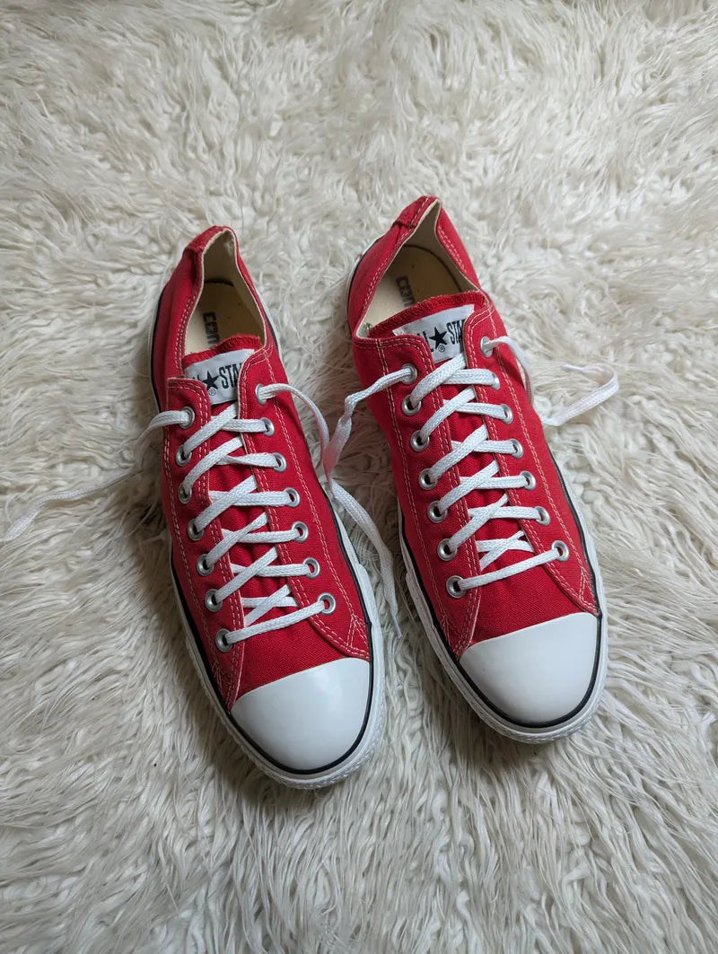 Chuck Taylor | Red & White | Lo top | Converse