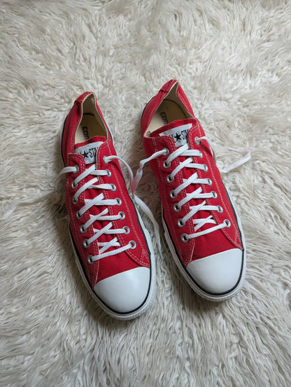 Chuck Taylor | Red & White | Lo top | Converse