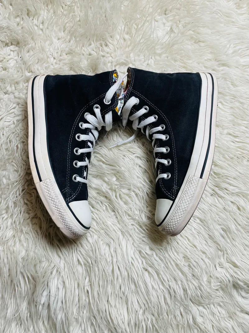 Chuck Taylor | Black & White | High top| Converse